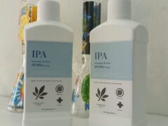 Bottles of IPA 99.99% Purity, cannabis pipe cleaner, for cleaning bong and bubbler.