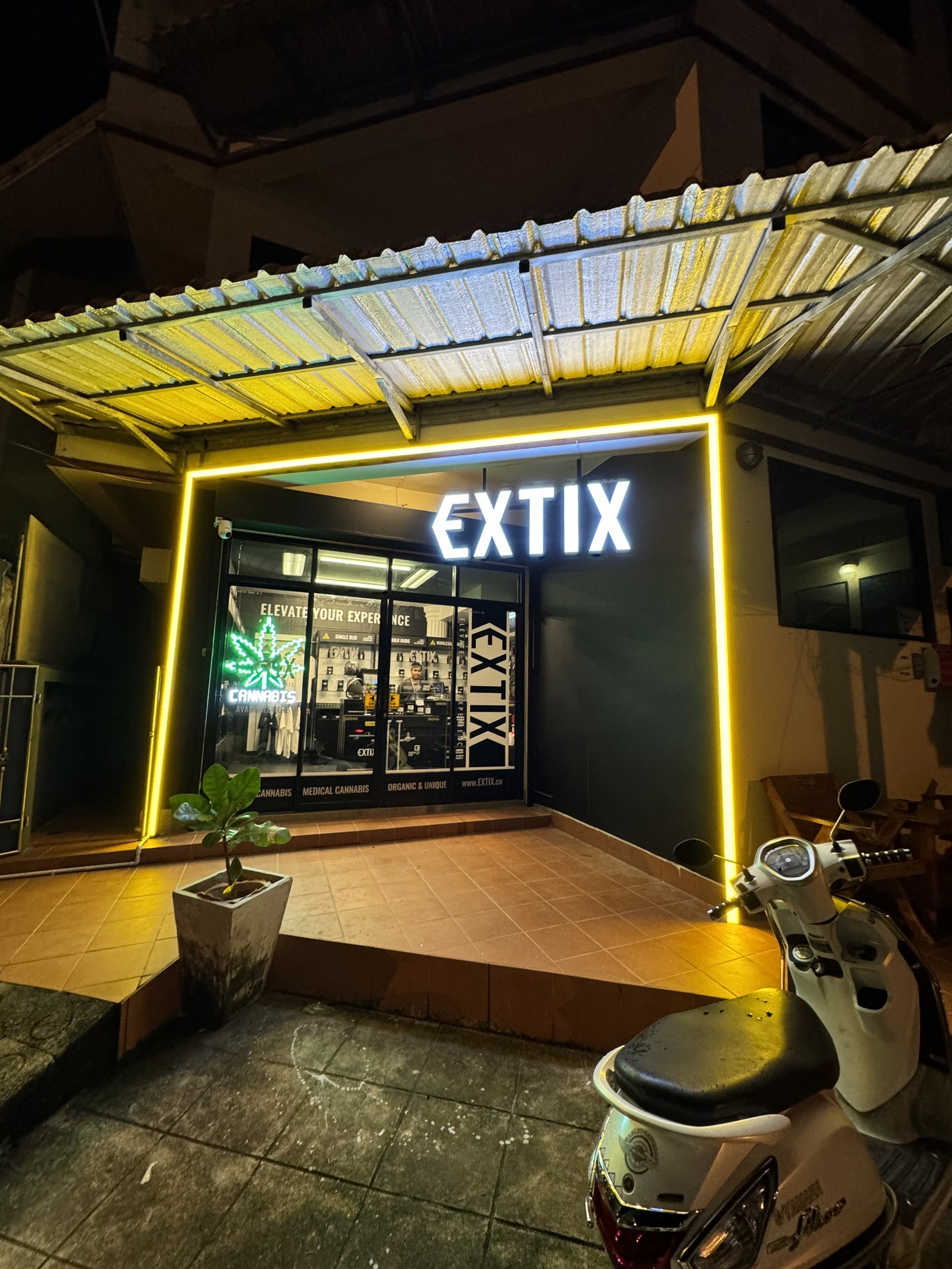 EXTIX